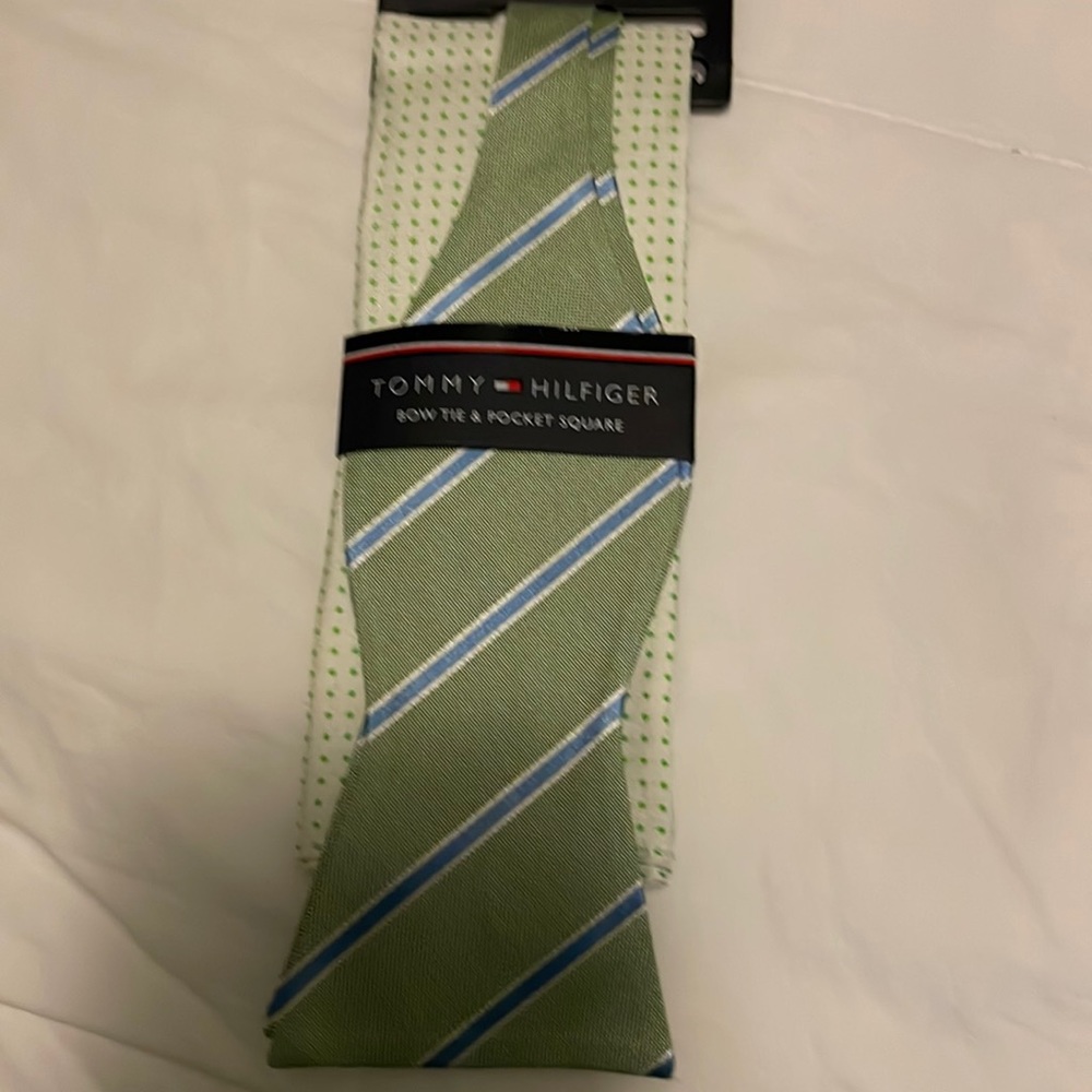 Tommy Hilfiger Bow Tie and Pocket Square